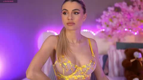 Hailey online show from 05.24.26