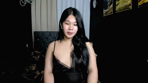 Snapshot of hailey_west01 chatting on 11.13.25 hailey online show from 11.13.25