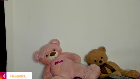 Hailey online show from 03.14.26