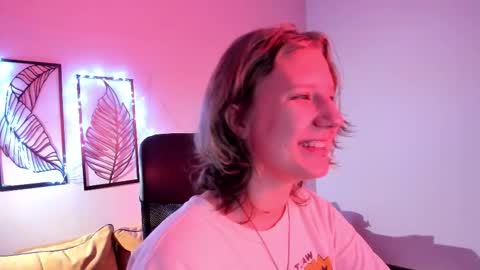 Hailey online show from 11.27.25