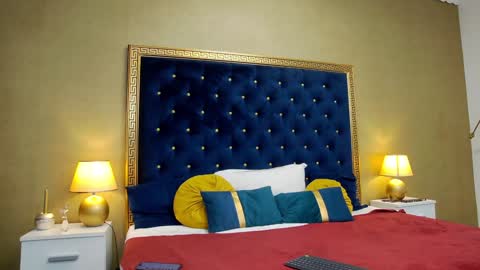 Hailey online show from 01.09.25