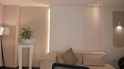 Snapshot of haileyross_ chatting on 01.09.26 Hailey online show from 01.09.26