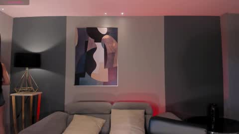 Hailey online show from 03.12.26