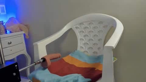 Snapshot of haileysans chatting on 03.25.26 haileysans online show from 03.25.26