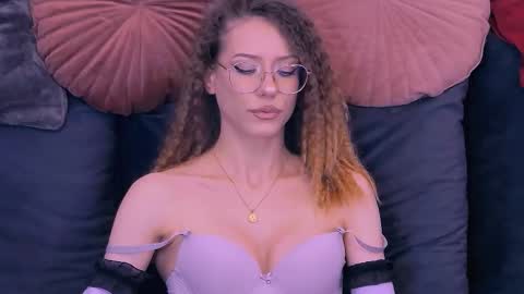 Carla online show from 03.30.26