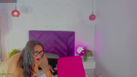 Snapshot of haileystonei chatting on 07.15.26 haileystonei online show from 07.15.26