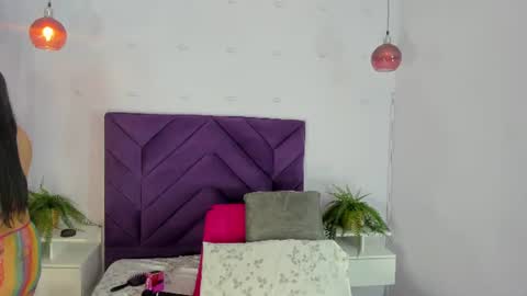 Snapshot of haileystonei chatting on 07.19.26 haileystonei online show from 07.19.26