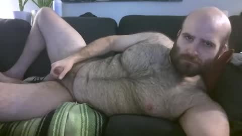 Snapshot of hairiestbear chatting on 03.27.26 Hairiest Bear online show from 03.27.26