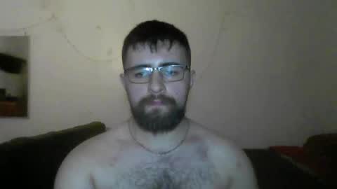 Snapshot of hairy_man_69_ chatting on 09.15.25 horny online show from 09.15.25