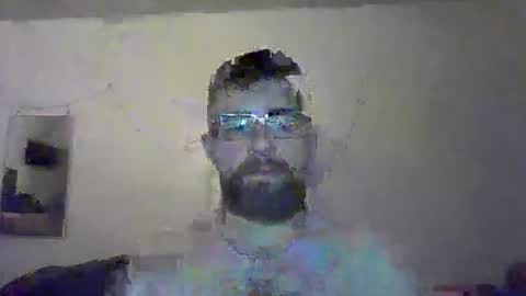 Snapshot of hairy_man_69_ chatting on 09.21.25 horny online show from 09.21.25