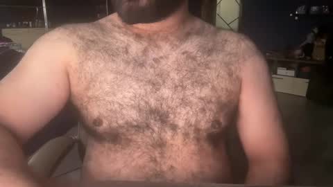 Snapshot of hairyarab_88 chatting on 12.27.24 Hairyarab88 online show from 12.27.24