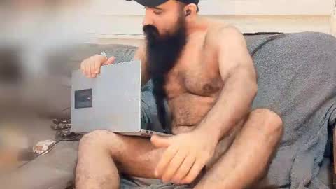 Hairy Beard Smoker online show from 05.08.26