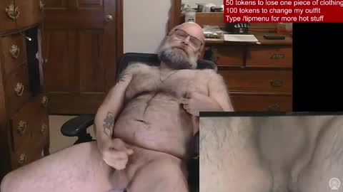 HairyDaddyBear69 online show from 05.06.26