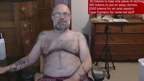 HairyDaddyBear69 online show from 05.15.26