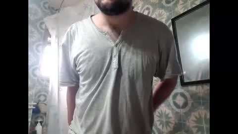 Snapshot of hairyfatboy01 chatting on 06.08.26 hairyfatboy01 online show from 06.08.26