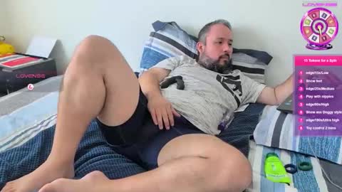 Snapshot of hairyman86 chatting on 04.18.26 hairyman86 online show from 04.18.26