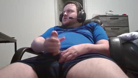 Snapshot of hairymikey chatting on 02.11.26 hairymikey online show from 02.11.26