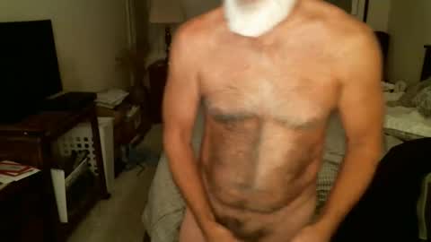 Hairy pecs online show from 04.26.26