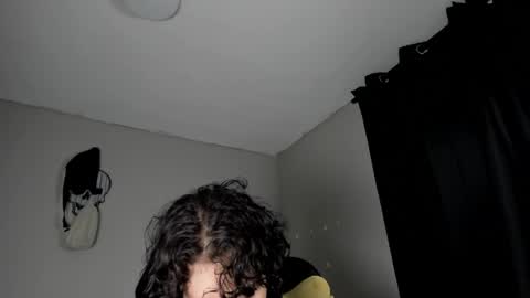 Snapshot of halan_jr chatting on 05.19.26 halan online show from 05.19.26