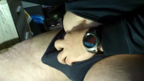 halfabuttlick online show from 01.04.25