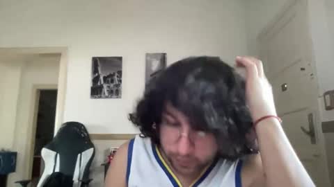 halfblood18 online show from 10.11.25