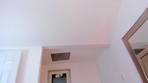 Halie  online show from 10.22.25