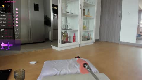 insta Laupalacio777Next stream 01th December online show from 12.04.25