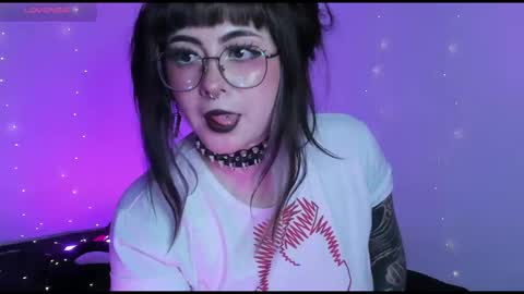 Snapshot of hallucigenia_sparza chatting on 03.01.26 Hallu online show from 03.01.26