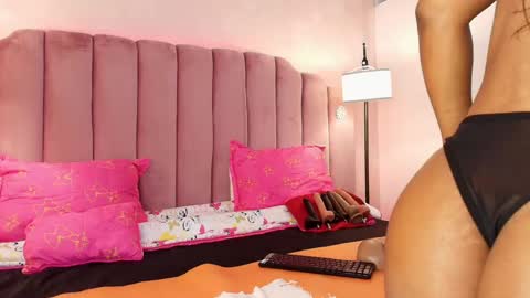  Hally Bans  online show from 12.30.24