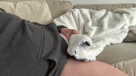 Snapshot of hammer1960 chatting on 02.04.26 relax online show from 02.04.26