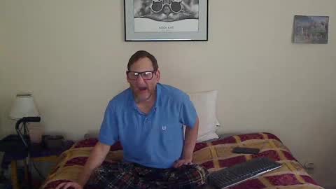 Snapshot of hammerthatthang73 chatting on 10.18.25 hammerthatthang73 online show from 10.18.25