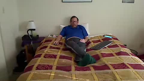 Snapshot of hammerthatthang73 chatting on 11.17.25 hammerthatthang73 online show from 11.17.25