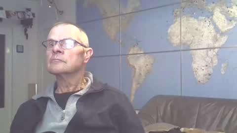 Prefer men 80 online show from 02.21.25