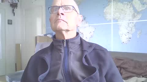 Prefer men 80 online show from 02.24.25