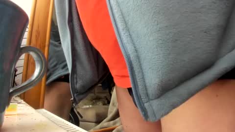 handncocknocum online show from 01.19.25