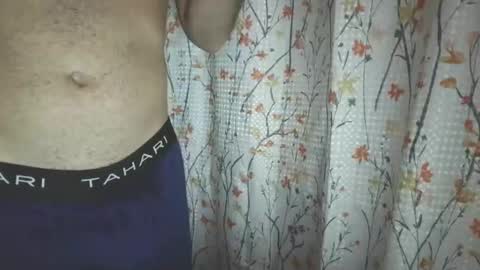 Snapshot of hands0nc chatting on 11.03.25 PHHands0nC online show from 11.03.25