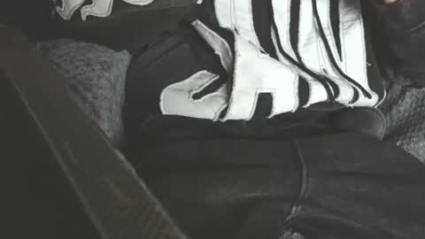 Snapshot of hands0nc chatting on 02.06.26 PHHands0nC online show from 02.06.26