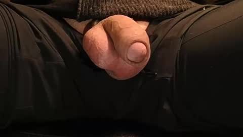 handsfreedude18 online show from 10.31.25