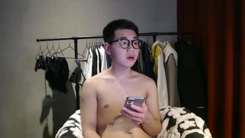 Snapshot of handsome_mannn chatting on 01.04.25 handsome_mannn online show from 01.04.25