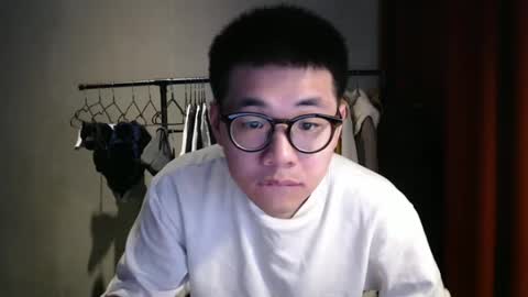 Snapshot of handsome_mannn chatting on 01.05.25 handsome_mannn online show from 01.05.25