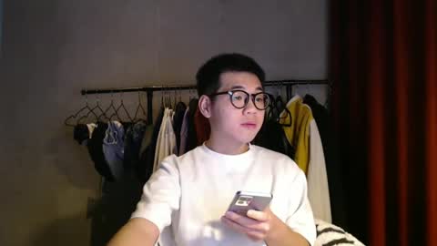 Snapshot of handsome_mannn chatting on 01.12.25 handsome_mannn online show from 01.12.25