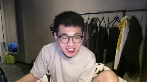Snapshot of handsome_mannn chatting on 01.15.25 handsome_mannn online show from 01.15.25