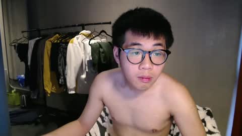Snapshot of handsome_mannn chatting on 02.09.25 handsome_mannn online show from 02.09.25