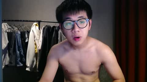Snapshot of handsome_mannn chatting on 09.14.25 handsome_mannn online show from 09.14.25
