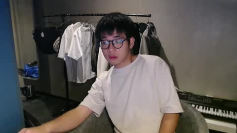 Snapshot of handsome_mannn chatting on 09.26.25 handsome_mannn online show from 09.26.25