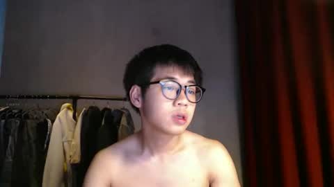 Snapshot of handsome_mannn chatting on 09.28.25 handsome_mannn online show from 09.28.25
