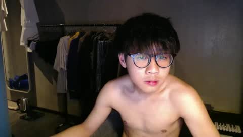 handsome_mannn online show from 05.10.26