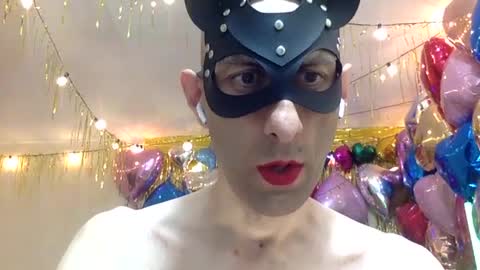 HandsomeAlfie online show from 07.18.26