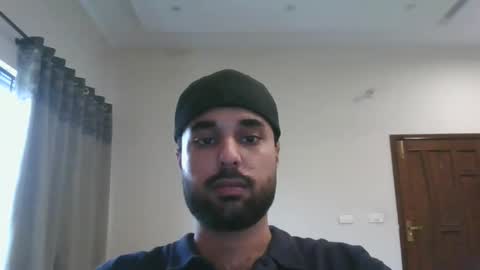 Snapshot of handsomemfker chatting on 09.10.25 Pakicock online show from 09.10.25