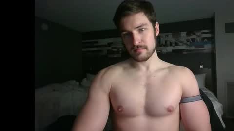 handsumhung online show from 03.18.26